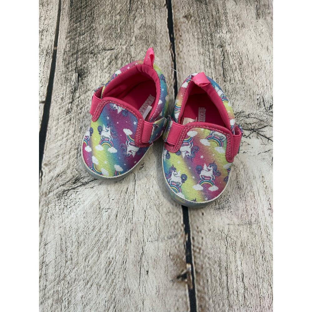 LAURA ASHLEY Infant Girl Unicorn Slip-On Sneakers / Size: 3